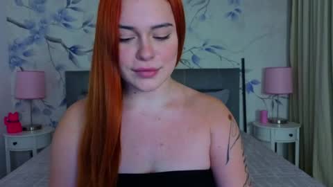 Mia online show from July 22, 10:11 pm