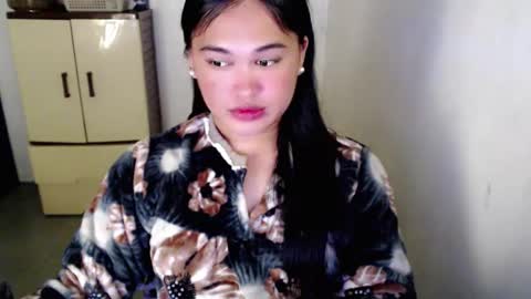 call me shanaia online show from June 2, 3:51 am