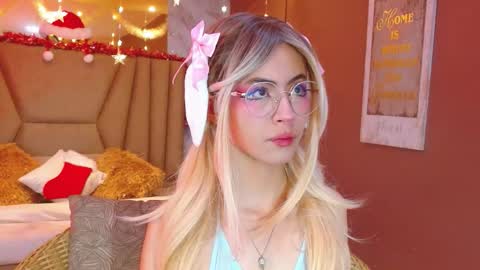 FAIRY online show from December 16, 8:47 pm