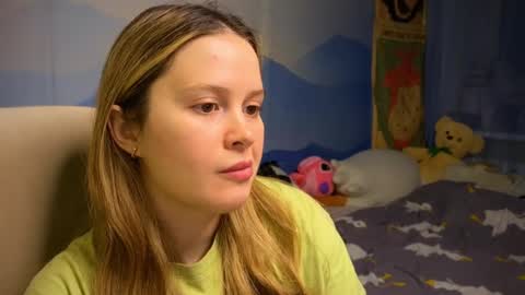 Ilona online show from December 20, 3:27 pm