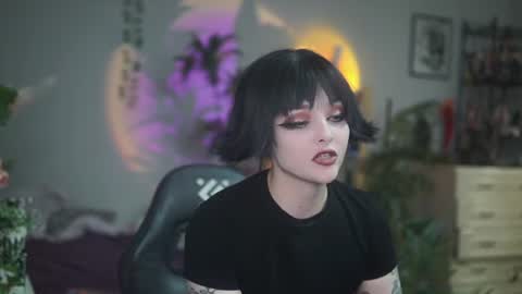 faith_chan online show from June 21, 7:18 pm