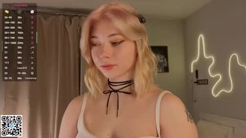 Emilia online show from October 14, 4:15 am