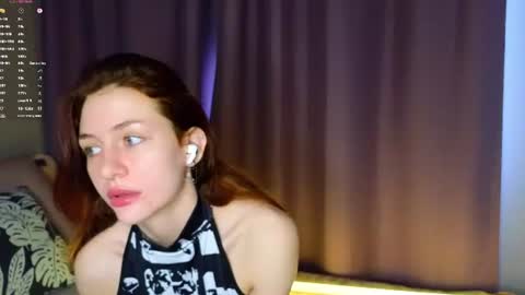 fancymeee online show from June 18, 10:31 am