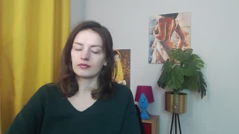 Nadine online show from November 26, 5:52 am