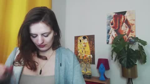 Nadine online show from February 22, 7:23 am