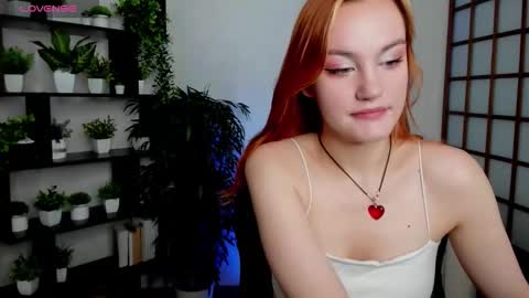 Snapshot of fane_stain chatting on September 28, 2:29 am Merida but you can call me Ida online show from September 28, 2:29 am