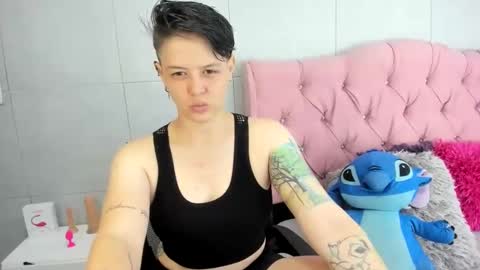 FANNY online show from November 11, 2:18 am