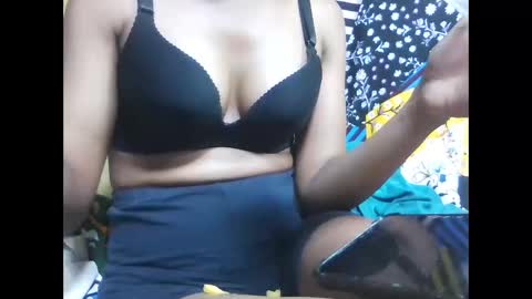 farantsaaly1 online show from February 17, 3:00 pm