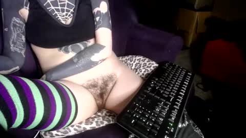 Farrah online show from March 6, 2:40 pm