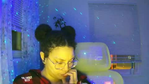 Soley online show from January 19, 11:00 pm