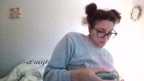 Soley online show from March 3, 7:09 pm