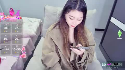 Snapshot of feifei_cn chatting on October 20, 12:24 am feifei online show from October 20, 12:24 am