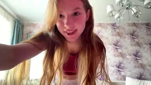 Aphrodite online show from July 25, 11:39 am