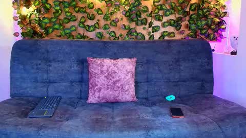 felicity_rendon01 online show from December 16, 4:18 am