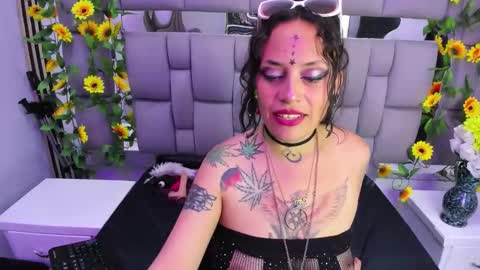 Fenix Lilith69 online show from April 1, 9:45 pm