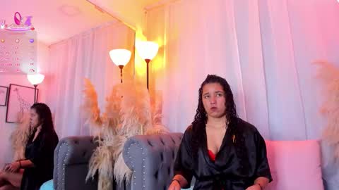 fennyx online show from October 13, 12:30 pm