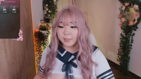 Snapshot of ferry_tail chatting on December 15, 2:05 pm ferry_tail online show from December 15, 2:05 pm