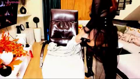 Fetishfantasyme my X online show from November 17, 9:26 pm