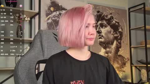 Rey online show from November 7, 4:12 pm