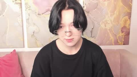 fiamoory online show from January 13, 1:22 am