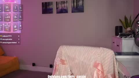 Cassie Ventura online show from July 2, 1:05 am