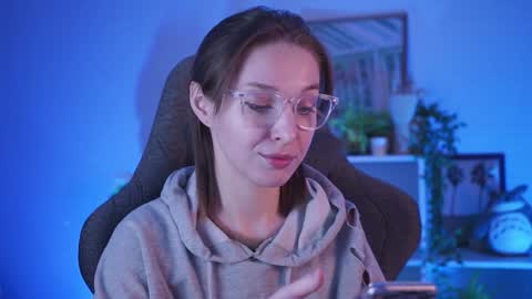 Snapshot of filipinaadams chatting on January 11, 9:04 am cap  online show from January 11, 9:04 am