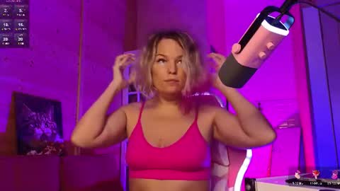 Lady online show from June 13, 5:21 pm