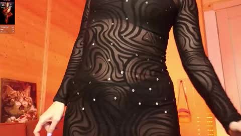 Lady online show from March 6, 7:09 pm