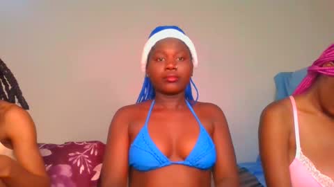 melanie online show from December 14, 7:46 pm