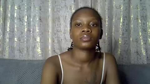 fine_queen12 online show from March 17, 1:59 pm