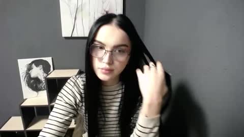 fiore_valery online show from November 14, 9:31 am