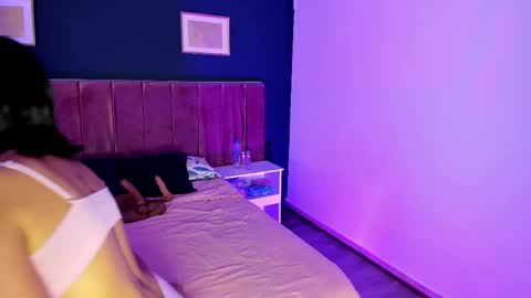 Fiorela online show from January 13, 11:25 am