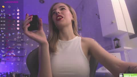 Bellatrix online show from December 25, 5:26 am