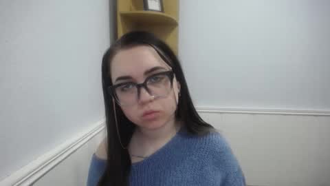 fiyalove online show from March 1, 9:20 am