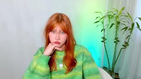 fleur_fox online show from May 26, 9:52 am