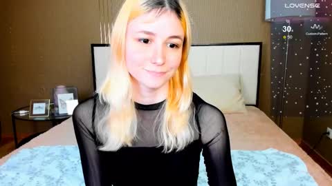 FlexiMona online show from October 2, 9:25 am