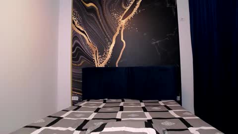 flirtdeea online show from March 11, 12:33 am