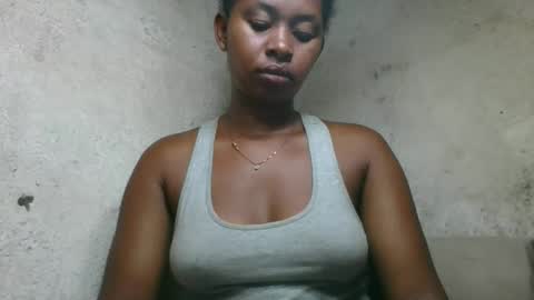 florencia011 online show from January 16, 7:10 pm