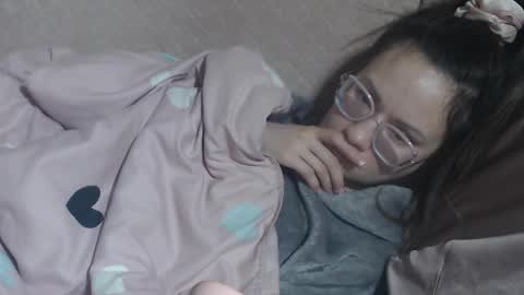 say meow and send tip  online show from March 15, 1:18 am