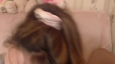 say meow and send tip  online show from June 10, 2:49 pm