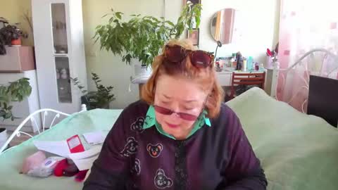 Flowerlower online show from September 24, 5:17 am