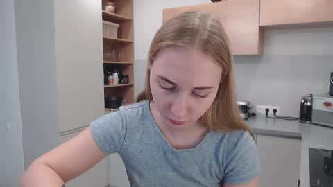 Maria online show from February 25, 9:31 am