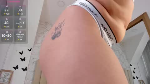 Foxy online show from November 10, 8:04 pm