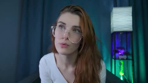 Eva online show from December 3, 7:27 pm