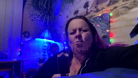 foxyladysback923 online show from February 3, 7:07 am