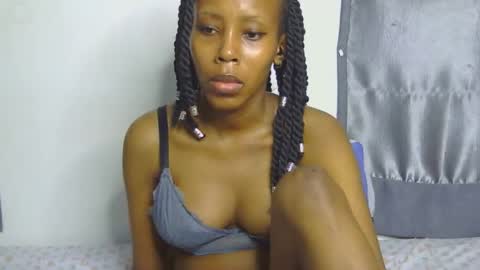 foxypennyy online show from September 28, 4:01 pm