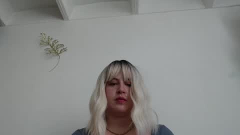 Francesca online show from February 18, 9:31 pm