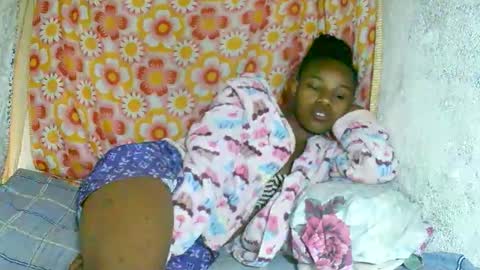 francilla online show from November 11, 8:33 am