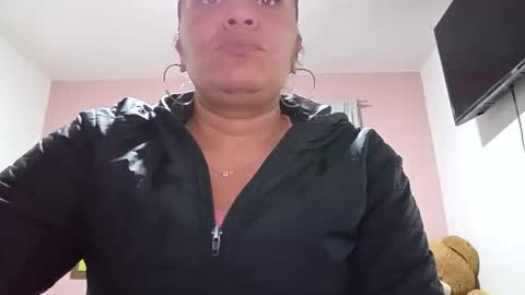 francy froz online show from November 23, 7:04 pm