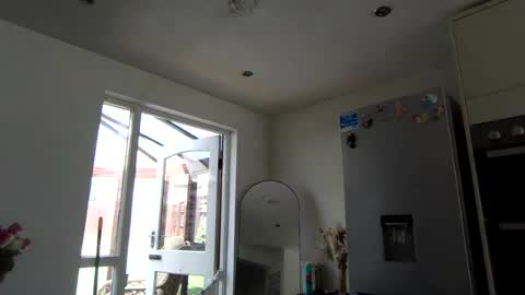 frankyessex online show from July 29, 10:48 am